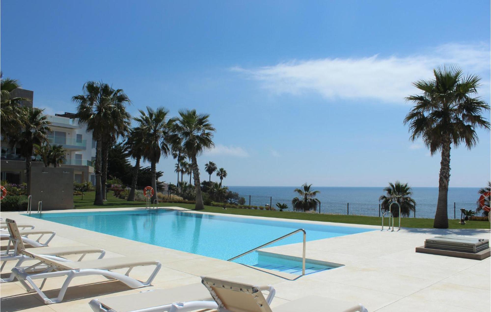 Gorgeous Apartment In Estepona With Wifi Dış mekan fotoğraf
