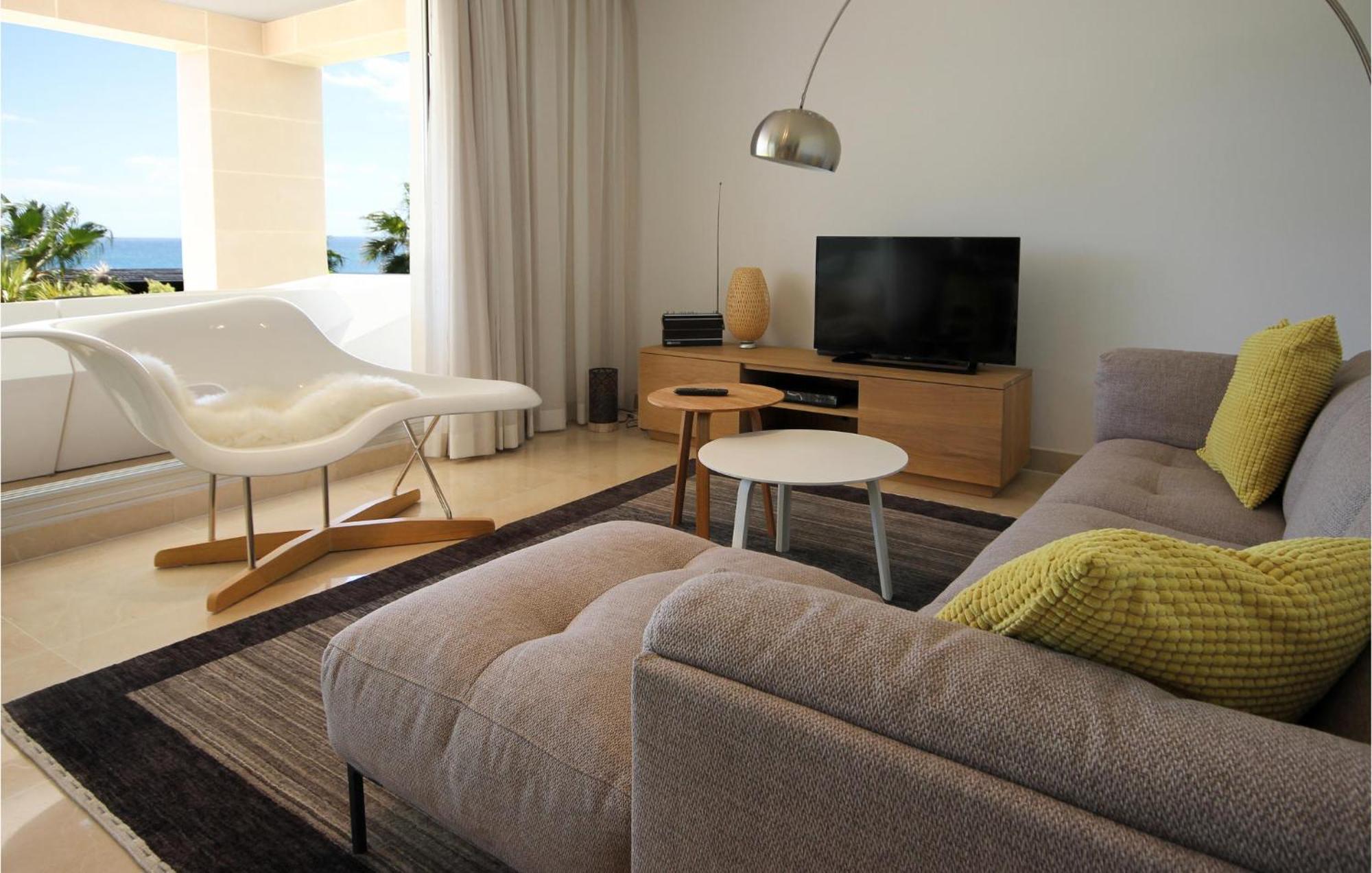 Gorgeous Apartment In Estepona With Wifi Dış mekan fotoğraf