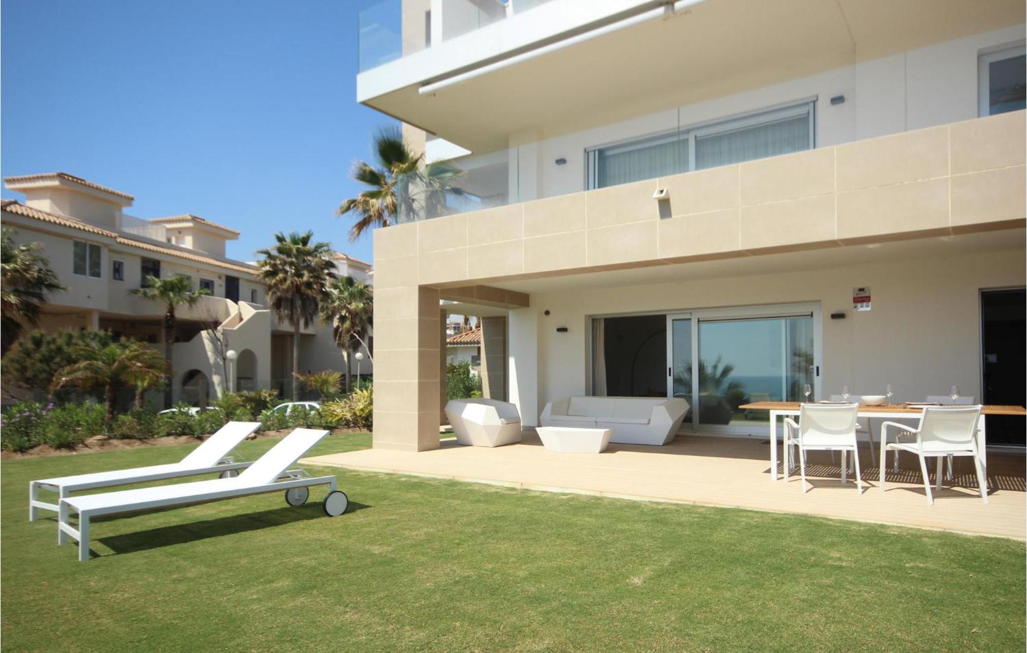 Gorgeous Apartment In Estepona With Wifi Dış mekan fotoğraf
